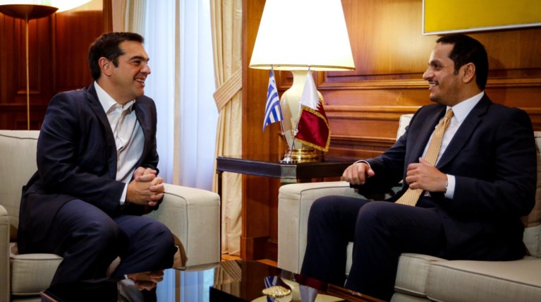 Τι συμφώνησε ο Τσίπρας με τον αναπληρωτή πρωθυπουργό του Κατάρ