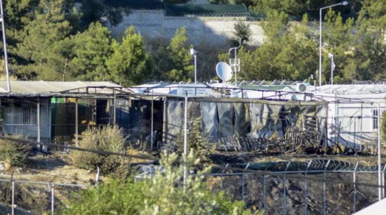 Ρolitico: Η Ε.Ε. ερευνά κακοδιαχείριση των κονδυλίων για τους πρόσφυγες