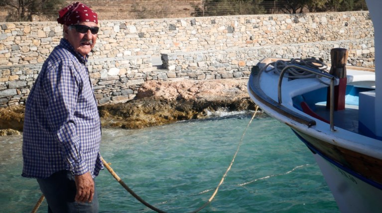 Καπετάν Πράσινος: Ο 77χρονος «πειρατής» των Κυκλάδων