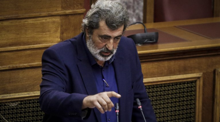 Πολάκης για το αυτόφωρο στον Τύπο: Κάποιοι θα δουν τον κόσμο ριγέ