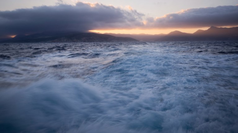 Αστεροσκοπείο: Ο "Ζορμπάς" θα φέρει κύμα ύψους 11 μέτρων