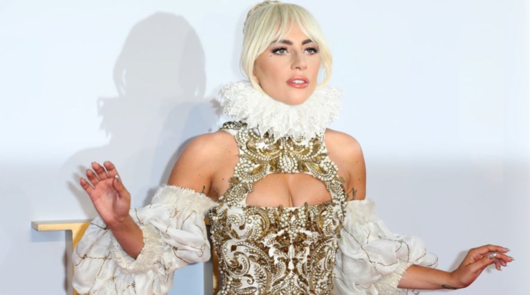 Η απίστευτη μεταμόρφωση της Lady Gaga: Αληθινή βασίλισσα στο κόκκινο χαλί
