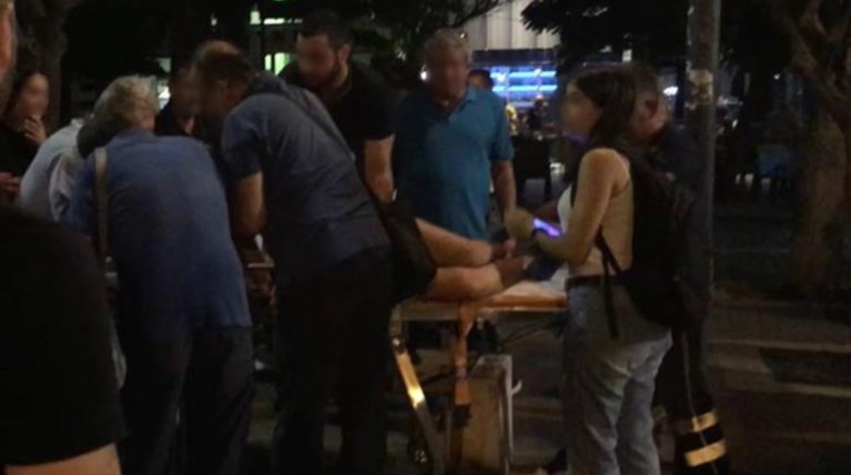 Κατά του δημοσίου στρέφεται η 19χρονη στο Αγρίνιο - θύμα της φωτοβολίδας