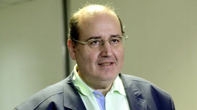 Φίλης: Να αφήσει ελεύθερους τους βουλευτές του ο Καμμένος