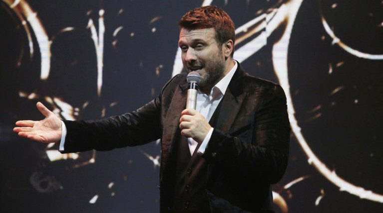 Γιάννης Πλούταρχος: «Στο σπίτι τραγουδάμε όλοι»