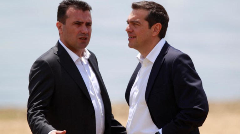 Τσίπρας επαινεί Ζάεφ για τη συνέχιση εφαρμογής της συμφωνίας