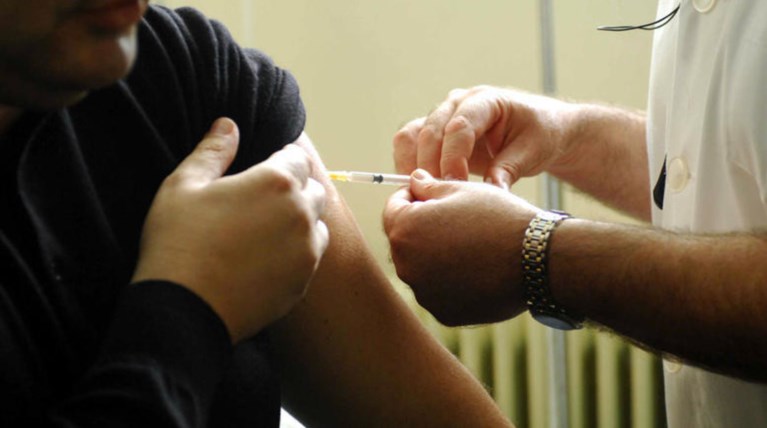 Ξεκίνησε ο αντιγριπικός εμβολιασμός-Ποιοι πρέπει να κάνουν το εμβόλιο