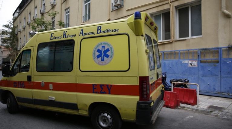 Στο νοσοκομείο μαθήτρια από κατανάλωση χαπιών στην Κρήτη