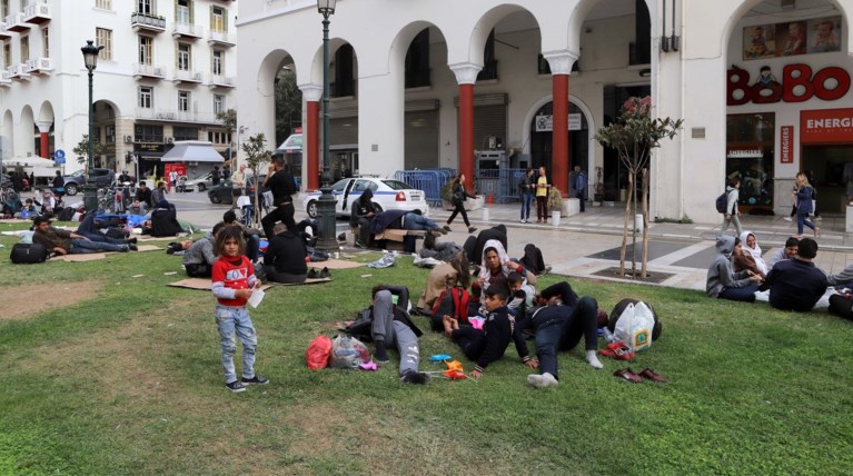 Στην Ευρωβουλή «πάει» η ΝΔ τους μετανάστες της Αριστοτέλους