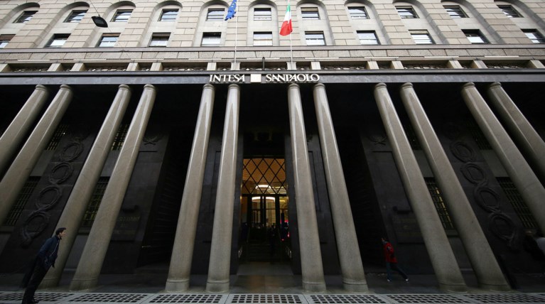Handelsblatt: Φόβοι για νέα τραπεζική κρίση σε Ελλάδα - Ιταλία