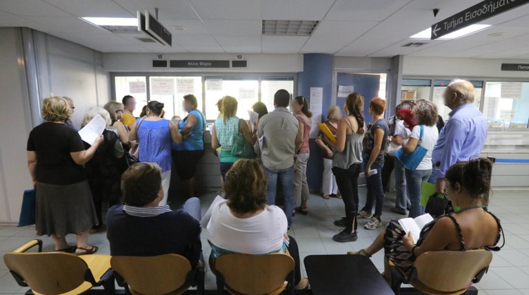 «Παχιές» οι οφειλές στην εφορία τον Αύγουστο: Αυξήθηκαν κατά 939 εκατ. ευρώ