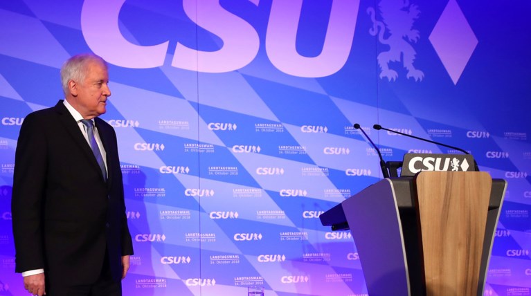 Τοπική οργάνωση του CSU ζητεί την παραίτηση Ζεεχόφερ