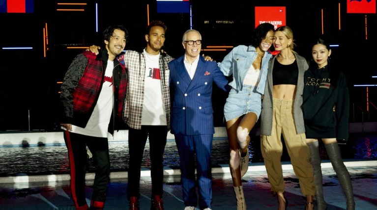 Η Tommy Hilfiger παρουσίασε τις φθινοπωρινές συλλογές της