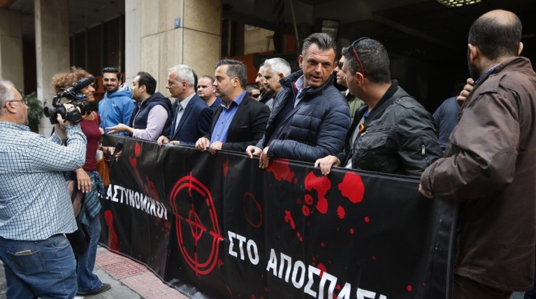 Αστυνομικοί για Ομόνοια: Διατάξτε ΕΔΕ στους εαυτούς σας