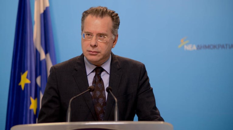 Πέντε ερωτήματα από τη ΝΔ για την ανάληψη του ΥΠΕΞ από τον πρωθυπουργό