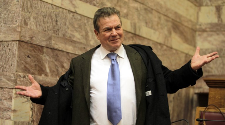 Πετρόπουλος σε συνταξιούχους: Να μην κάνετε προσφυγές και χαλάτε λεφτά