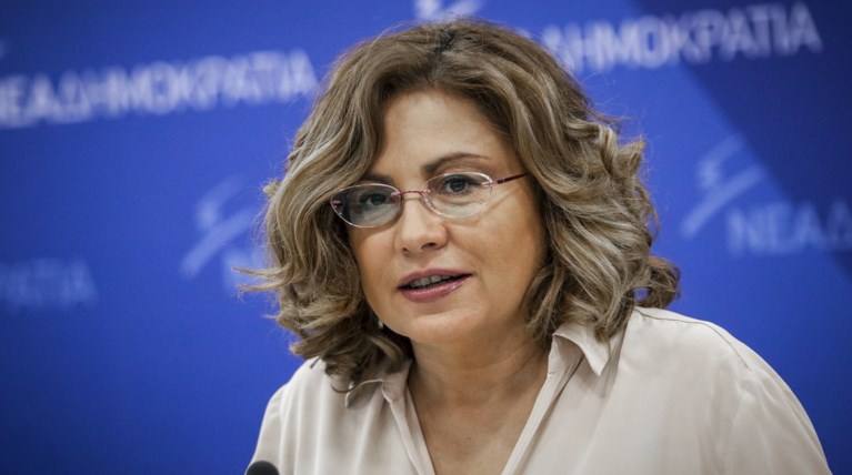 Σπυράκη: Οι κ. Τσίπρας και Καμμένος κοροϊδεύουν από κοινού τους πολίτες
