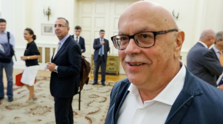 Δουζίνας για ΑΝΕΛ: Βιάζονται τα αρνιά να έρθει το Πάσχα;