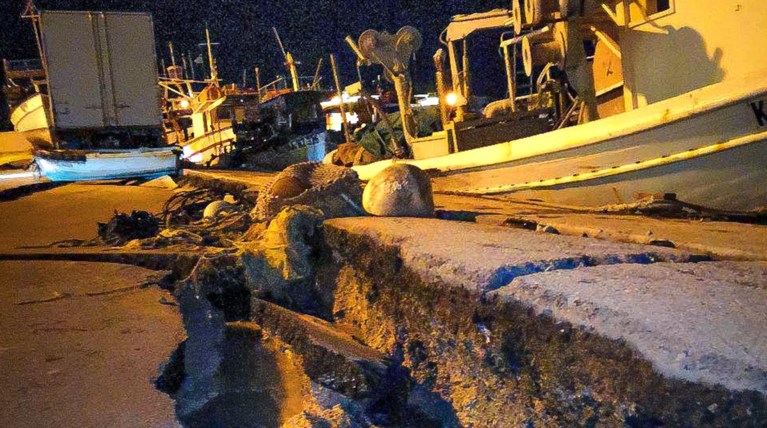 Ζάκυνθος: Δεκάδες μετασεισμοί-Τι λένε οι ειδικοί