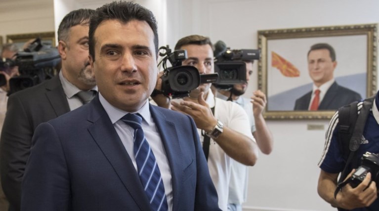 Ο Ζάεφ φέρνει μέχρι την Παρασκευή στη Βουλή τις συνταγματικές τροπολογίες