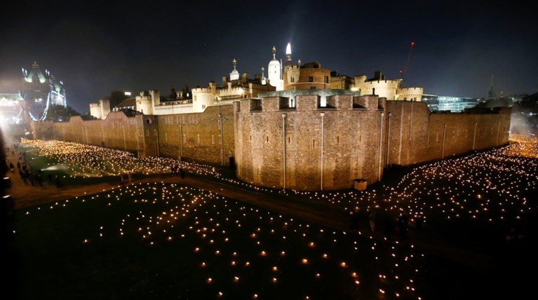 Χιλιάδες πυρσοί για τα 100 χρόνια από το τέλος του Α' Παγκοσμίου Πολέμου