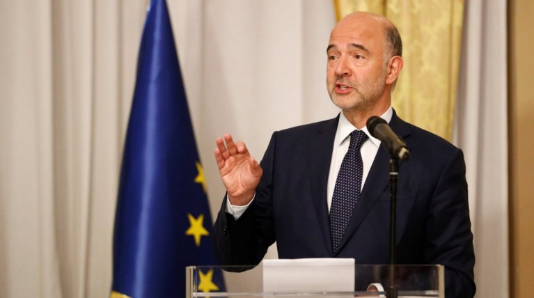 Μοσκοβισί: «Η κυβέρνηση να πείσει τους εταίρους για τον προϋπολογισμό»