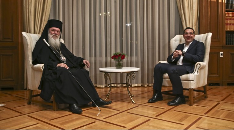 Τρία «καυτά» θέματα στο τραπέζι της συνάντησης Τσίπρα - Ιερώνυμου