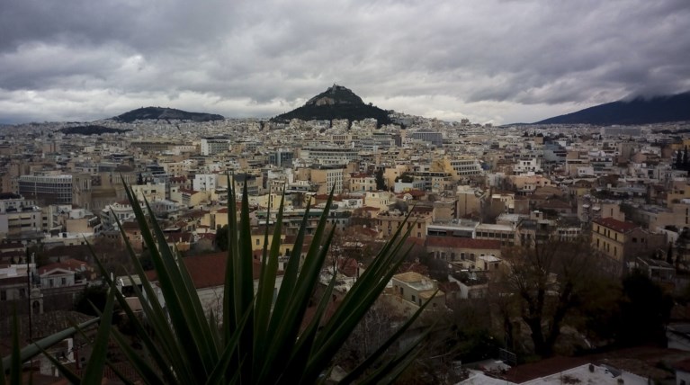 Σταδιακή βελτίωση του καιρού - Υποχωρούν οι τοπικές βροχές