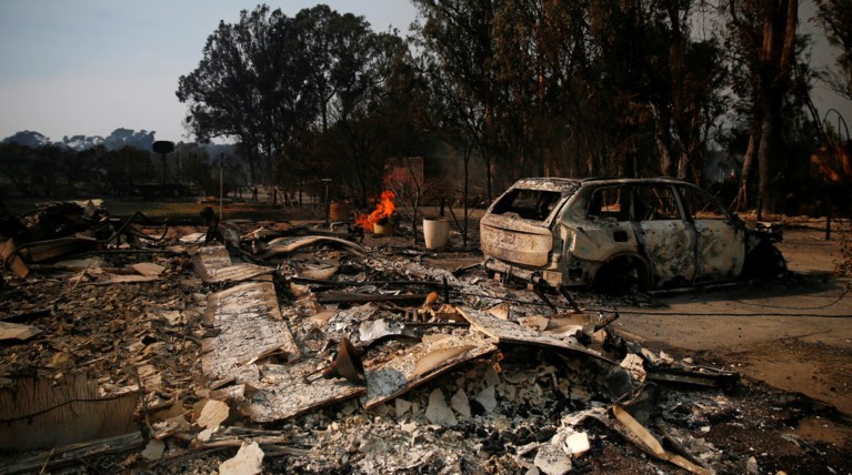 Φονικές πυρκαγιές στην Καλιφόρνια με 25 νεκρούς