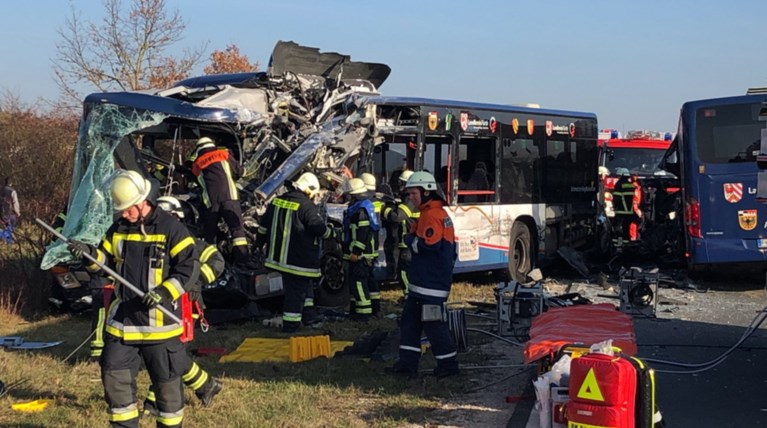 Γερμανία: Σαράντα μαθητές τραυματίστηκαν σε σύγκρουση σχολικών