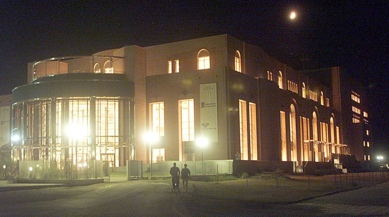 Αναζητείται καλλιτεχνικός διευθυντής στο Μέγαρο Μουσικής Θεσ/νικης