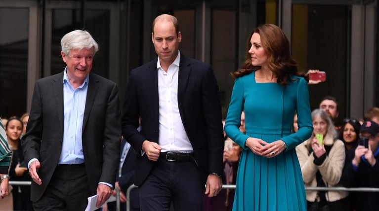 Κέιτ Μίντλετον: Το απίθανο πλεκτό φόρεμα στην επίσκεψη στο BBC