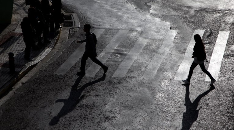 Απαισιοδοξία και δυσφορία για τη λειτουργία του κράτους