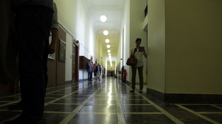 Βουλή: Έλεγχος όλων των μηχανημάτων ΑΜΕΑ μετά από επεισόδιο