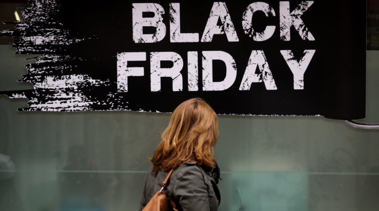 Έρευνα τιμών από το υπουργείο Οικονομίας ενόψει «Black Friday»