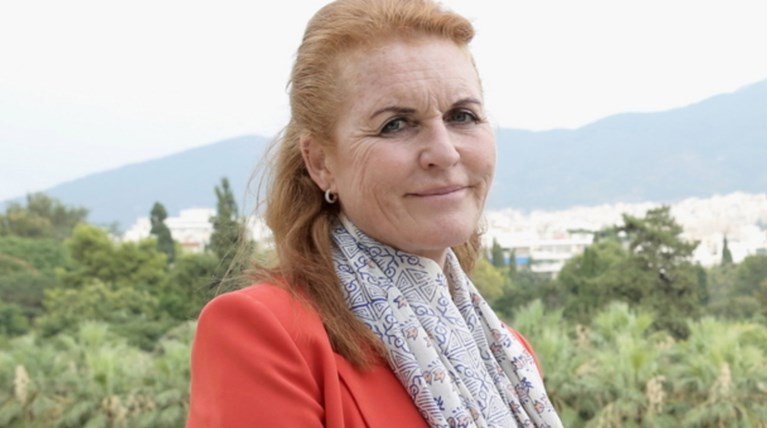 "Η Νταϊάνα θα ήταν πολύ περήφανη για τη Μέγκαν και τη Κέιτ"