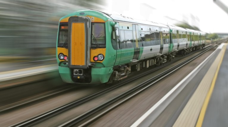 DW: Έλληνες τεχνίτες με γερμανική εκπαίδευση στα τρένα