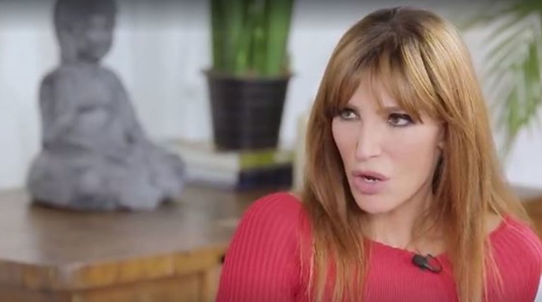 Απίστευτη ενόχληση Χατζηβασιλείου: "Έχω κανέναν να με θρέψει; Δεν κατάλαβα"