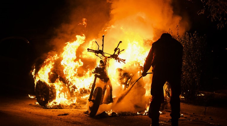 Επεισόδια έξω από το ΣΕΦ πριν τον αγώνα Ολυμπιακός-Μπουντούσνοστ