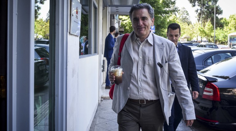 Τσακαλώτος: Δεν κάνουμε θαύματα, αλλά μειώνεται η λιτότητα