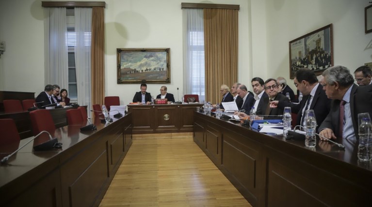 Εξεταστική Επιτροπή για την Υγεία: Αυλαία μετά από 18 μήνες