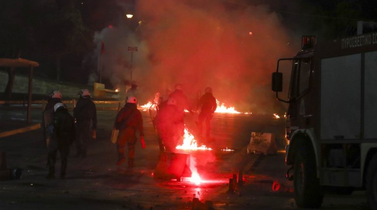 Τι αναφέρουν ΕΛΑΣ και ΠΡΟ.ΠΟ. για τα χθεσινά επεισόδια