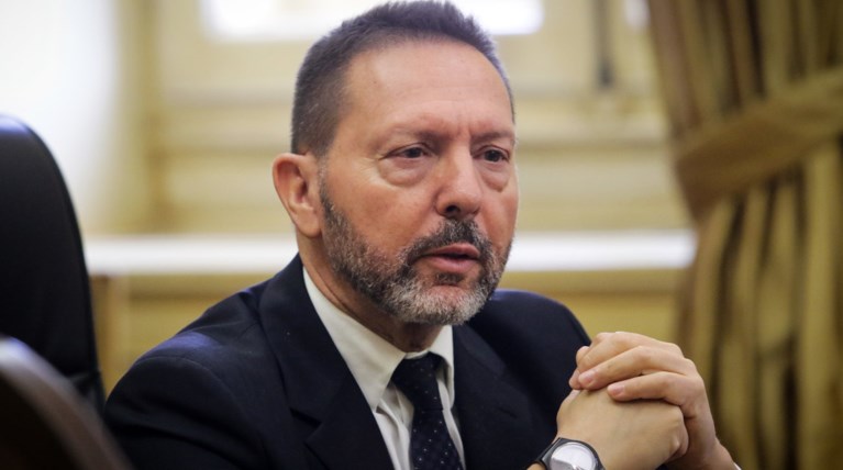 Στουρνάρας: Κατασκευασμένα και ψευδή τα αναφερόμενα σε δημοσίευμα