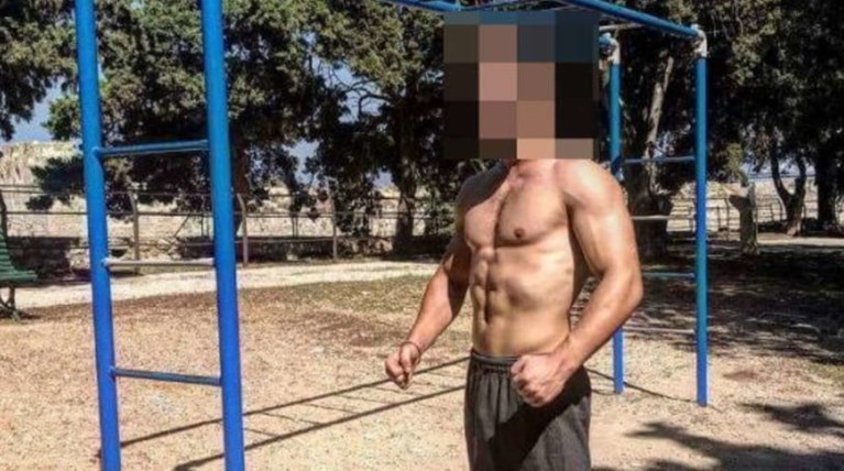 Ο ιατροδικαστής δεν διαπιστώνει ίχνη βιασμού στον 19χρονο