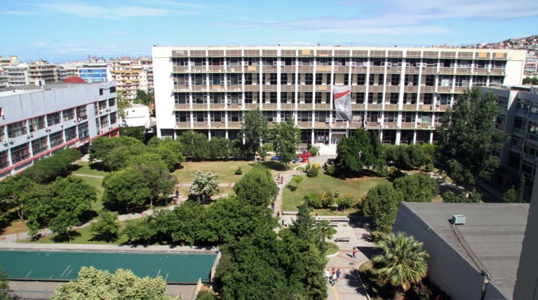 ΑΠΘ: «Πάγκοι» πώλησης ναρκωτικών & φοιτητικά δωμάτια-αποθήκες