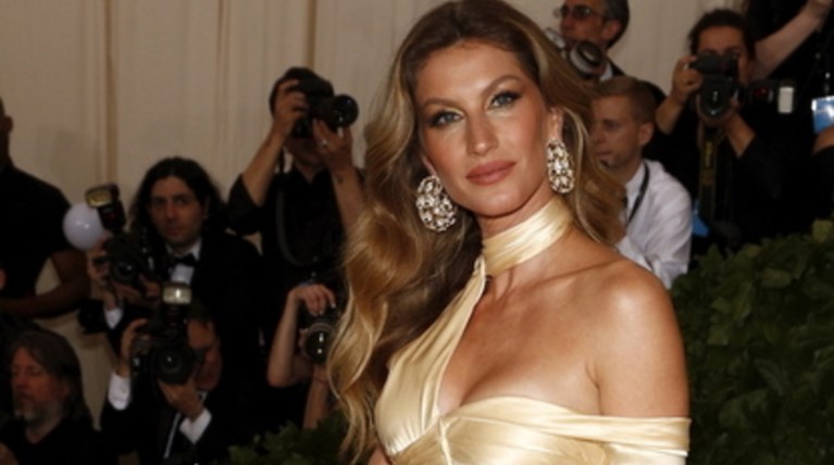 Η Ζιζέλ χορεύει με τα τετράχρονα παιδιά και γίνεται viral