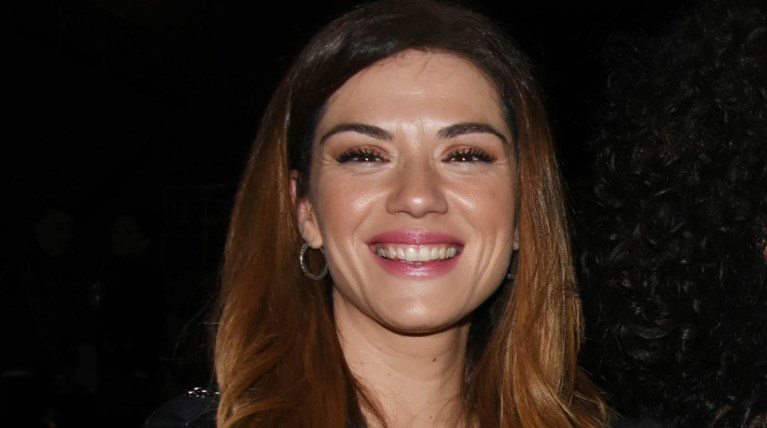 Η Βάσω Λασκαράκη στέλνει ευχές στον έρωτά της