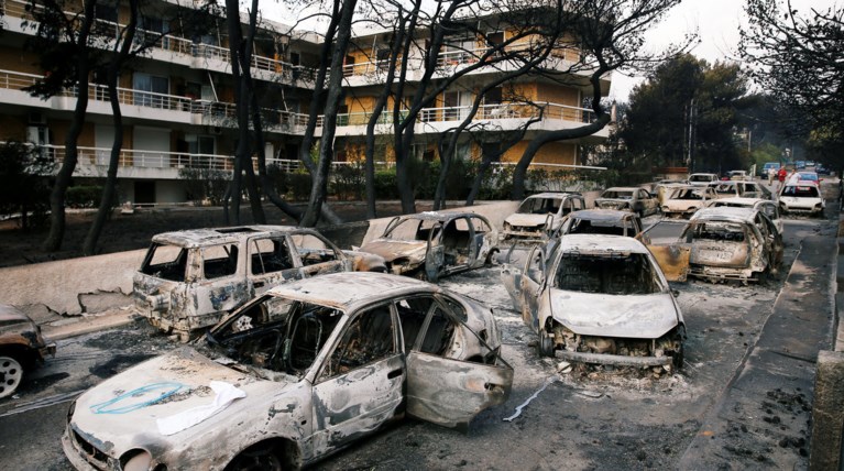 100 οι νεκροί στο Μάτι: Υπέκυψε 73χρονος εγκαυματίας