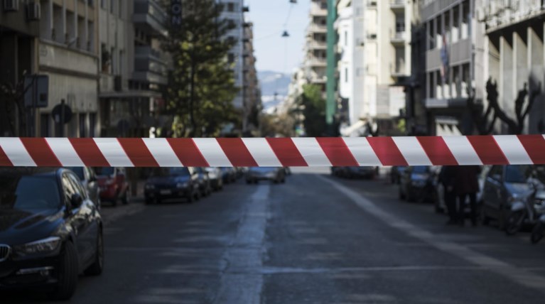 Κλειστοί δρόμοι στο Φάληρο μετά την επίθεση στον ΣΚΑΪ