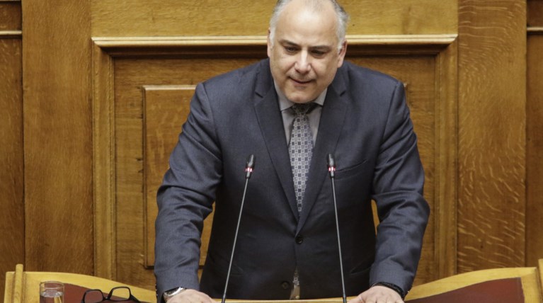 «Ναι» σε όλα από τον βουλευτή της Ένωσης Κεντρώων, Γ. Σαρίδη
